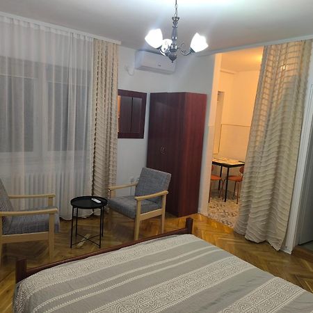 Guest House Major Arandjelovac Kültér fotó