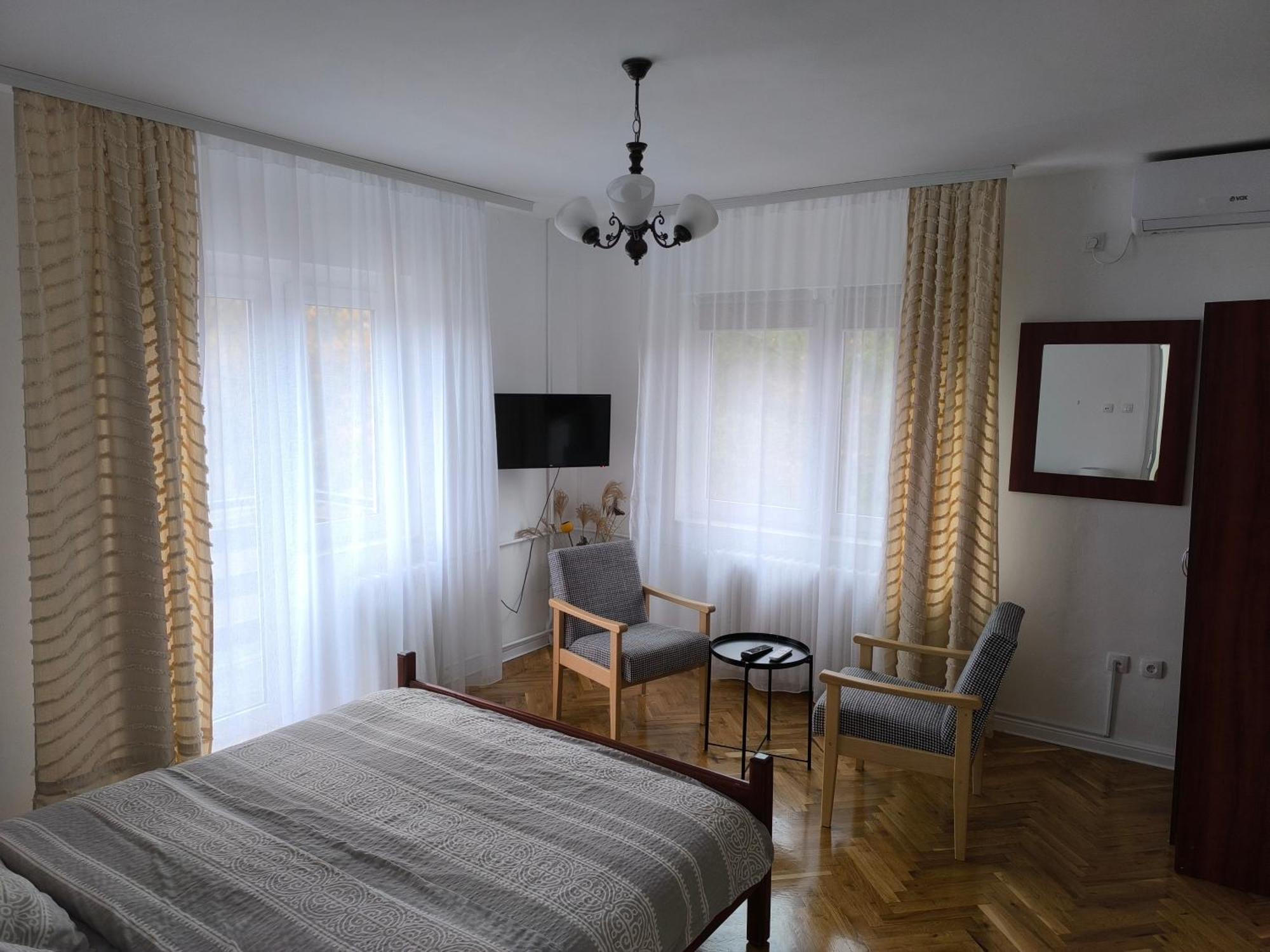 Guest House Major Arandjelovac Kültér fotó